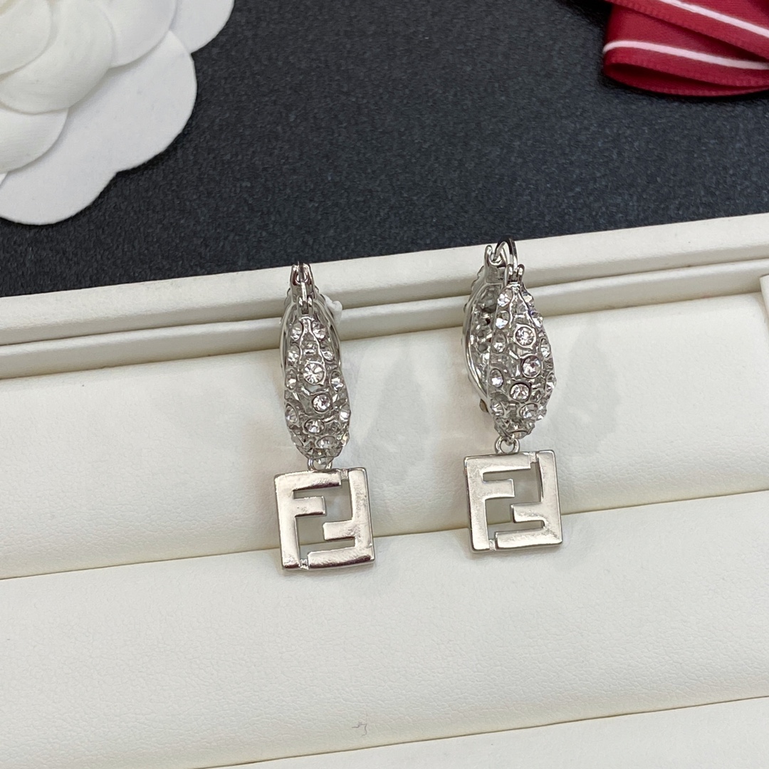 [TOP] FENDI FF Earrings - 2 Colors