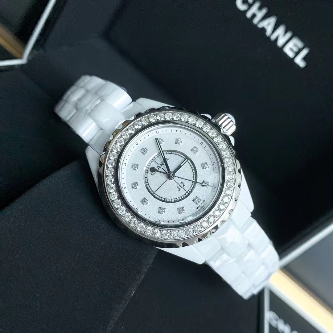 [TOP] CHANEL J12 Watch -White