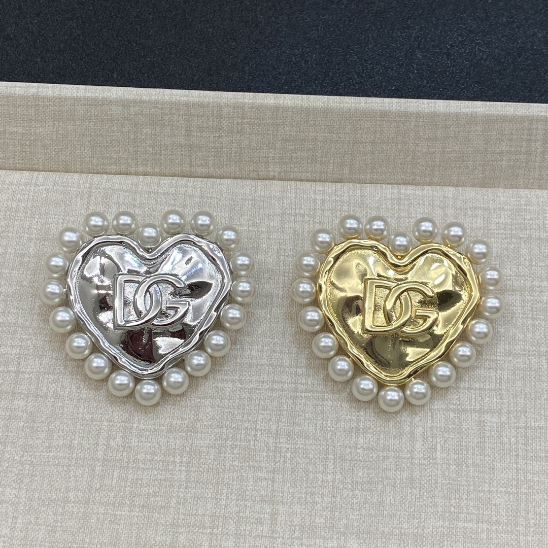 [TOP] Dolce & Gabbana D&G Brooch - 2 Colour