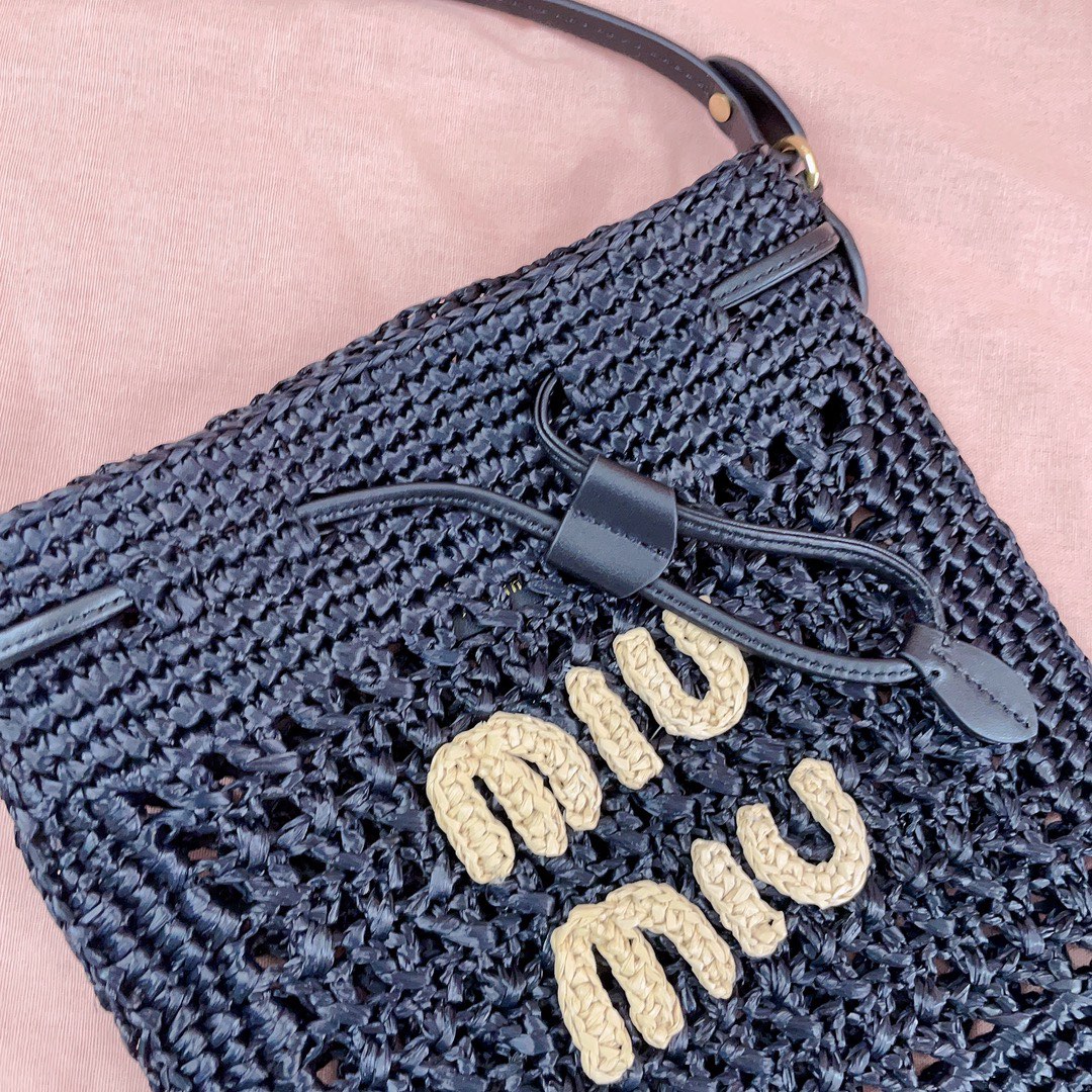 [TOP] Miu Miu Summer Tote Woven Bag 20x23cm - 3 Colour