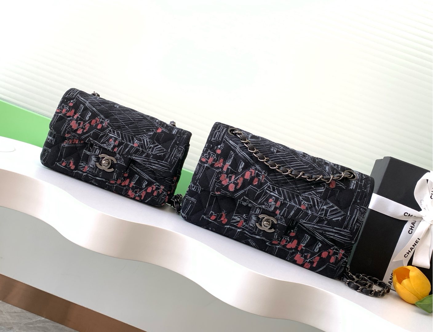 [TOP] CHANEL Canvas Printed Flap Bag 20cm/25cm - Black