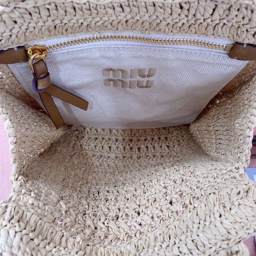 [TOP] Miu Miu Summer Tote Woven Bag 22X22.5X7.5cm - 2 Colour