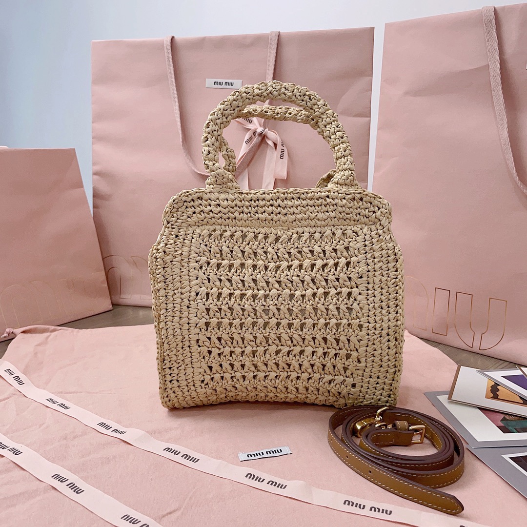 [TOP] Miu Miu Summer Tote Woven Bag 22X22.5X7.5cm - 2 Colour