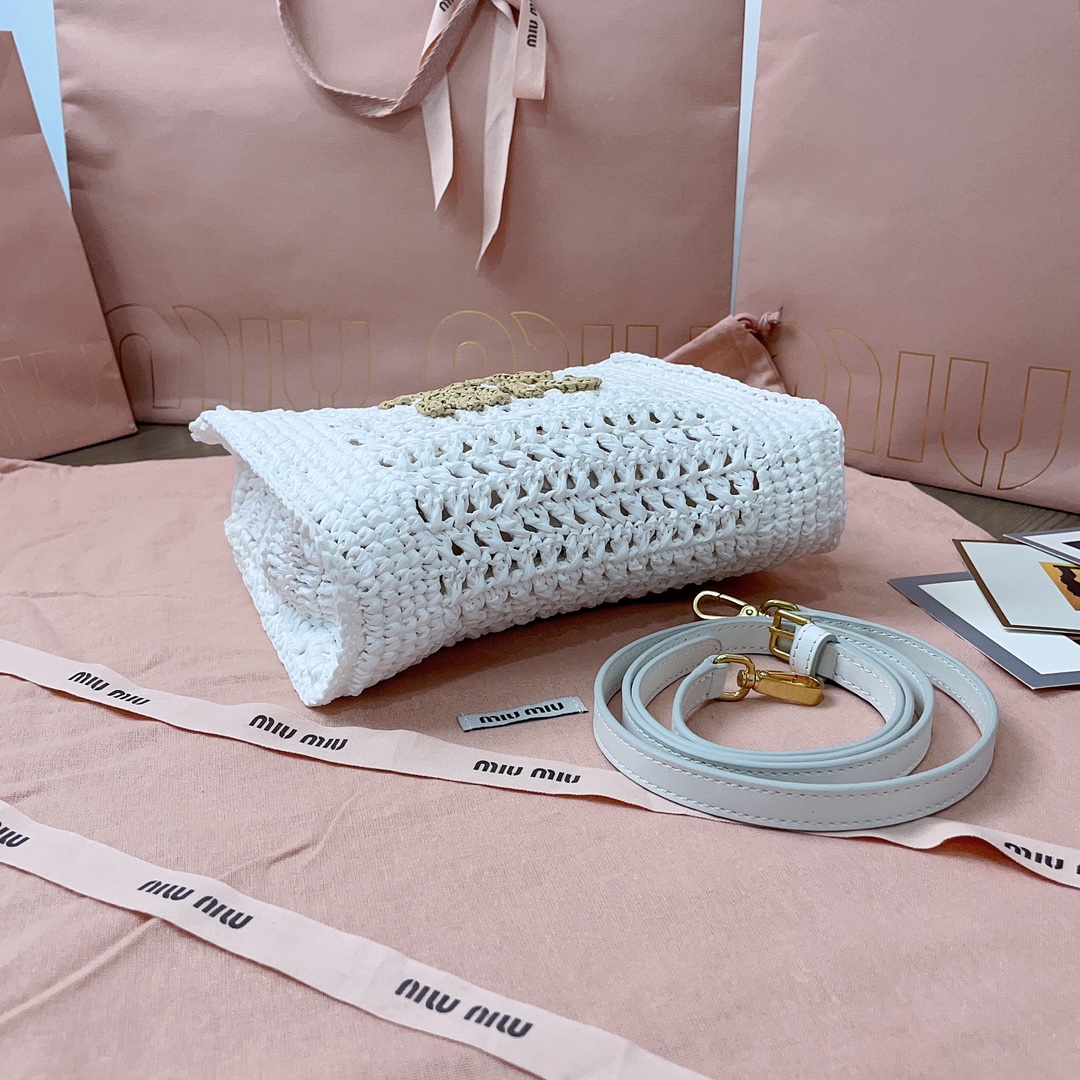 [TOP] Miu Miu Summer Tote Woven Bag 22X22.5X7.5cm - 2 Colour