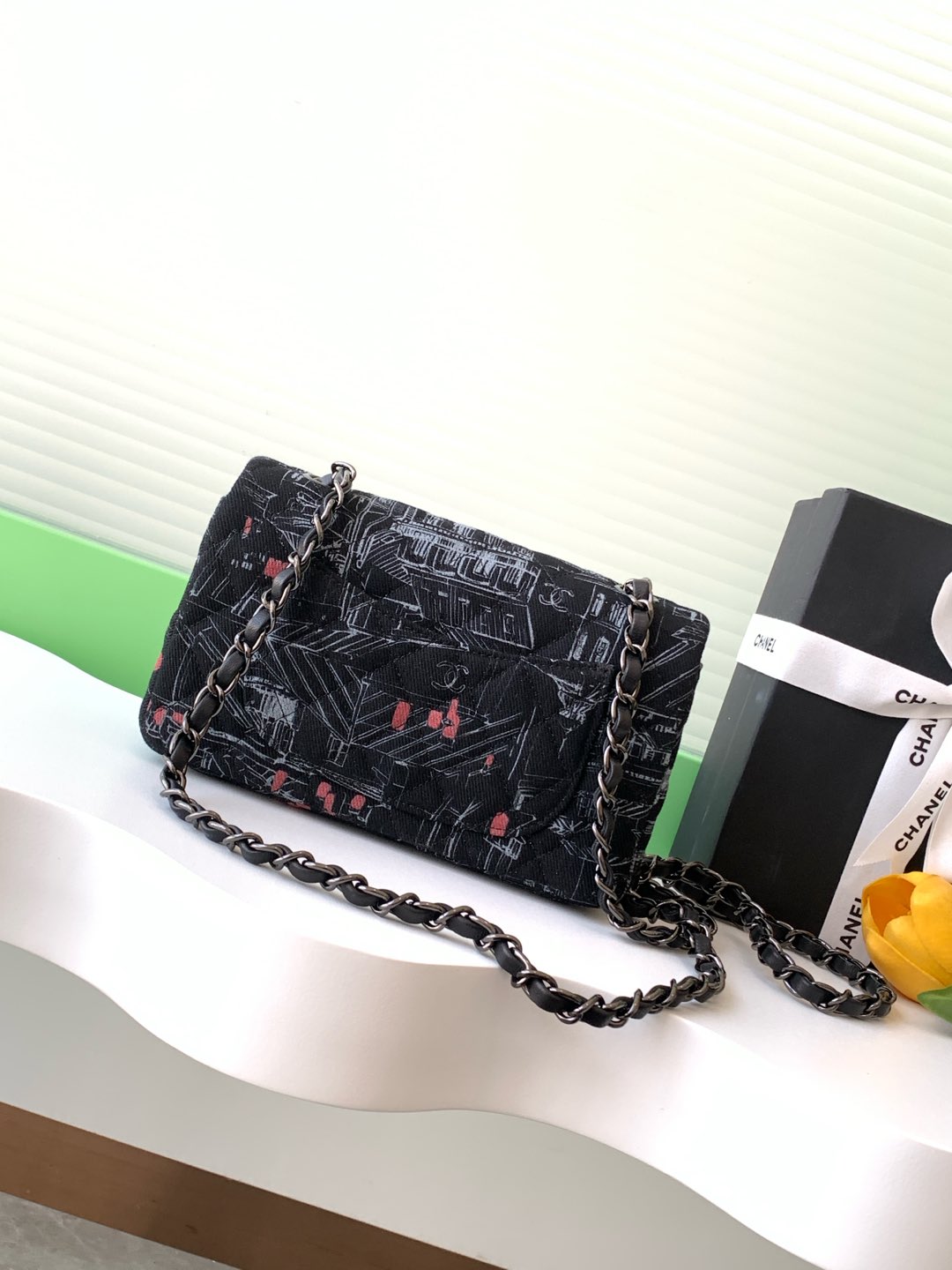 [TOP] CHANEL Canvas Printed Flap Bag 20cm/25cm - Black