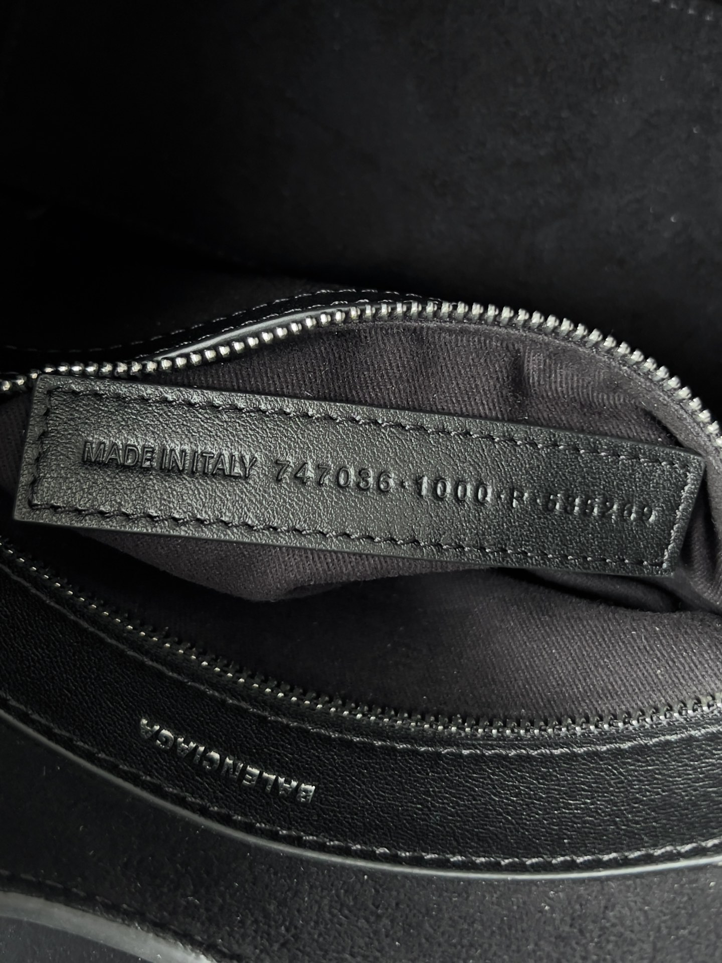 [TOP] BALENCIAGA Mary Kate Bag Cowhide 23.9 x 23.9 x 10.9 cm - Black