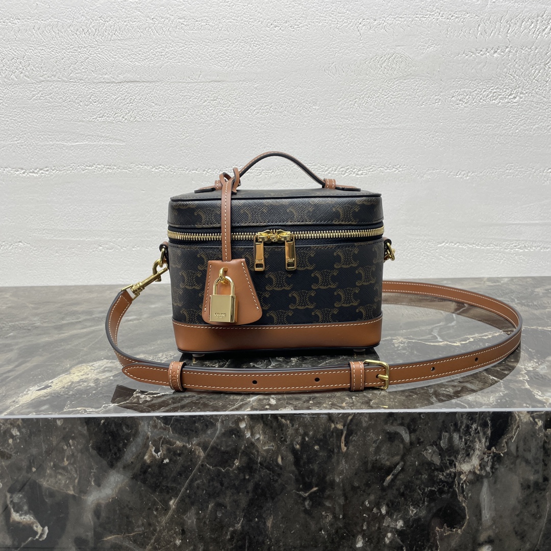 [TOP] CELINE Makeup Case 18*12*18cm- GHW - 3 Color