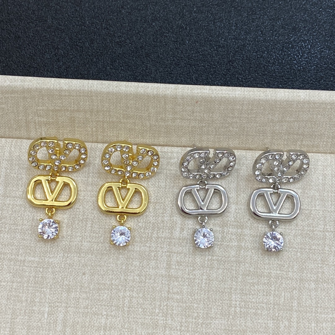 [TOP] VALENTINO Earrings - 2 Color