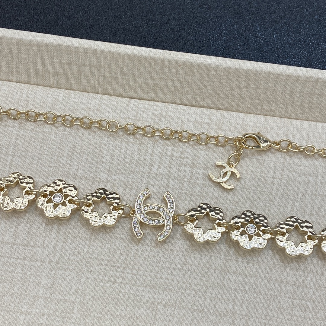 [TOP] CHANEL CC Necklace - Gold