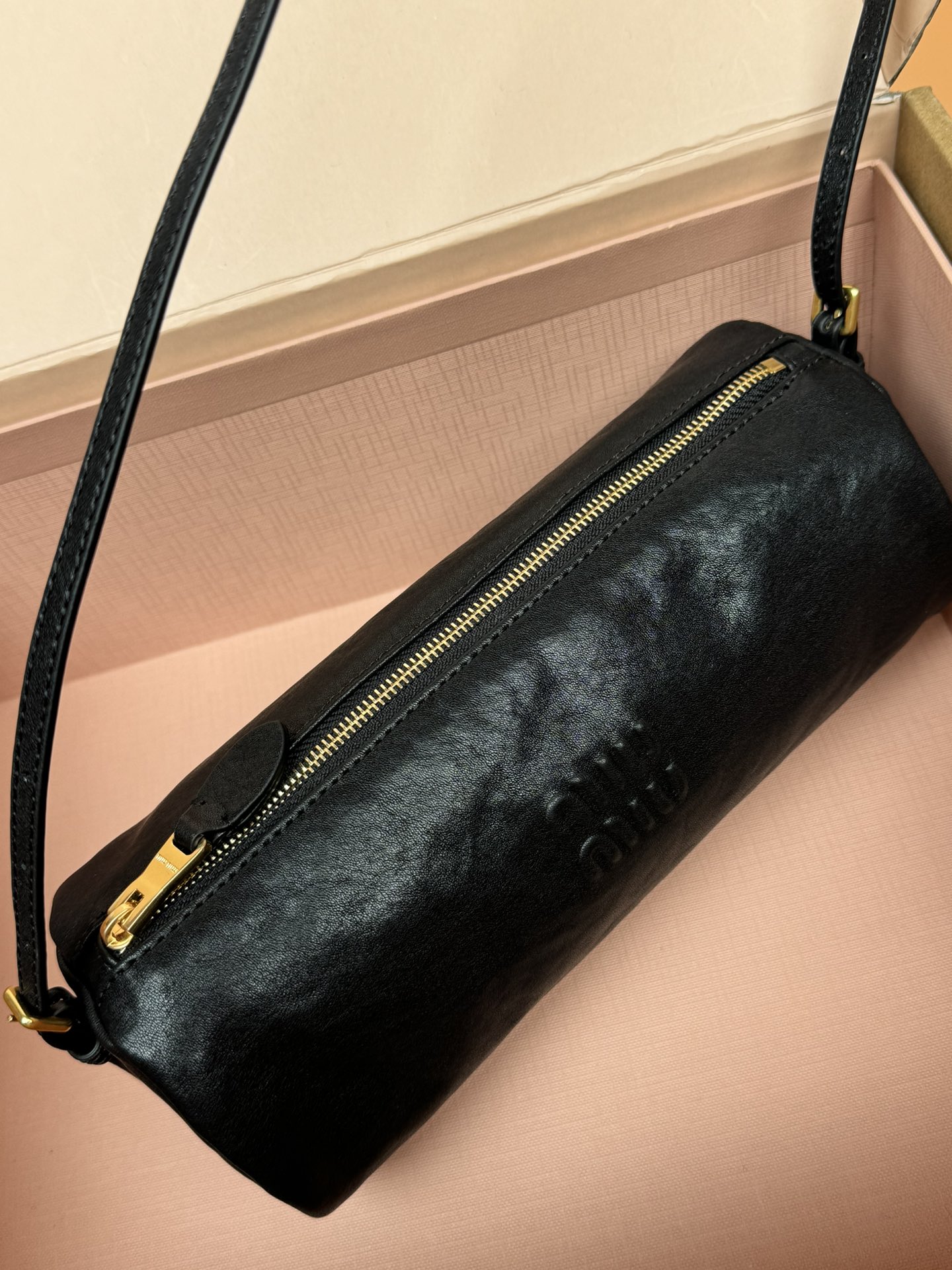 [TOP] Miu Miu Adventure Nappa Handbag Lambskin 22x9x9cm - Briar Wood/Black/Brown