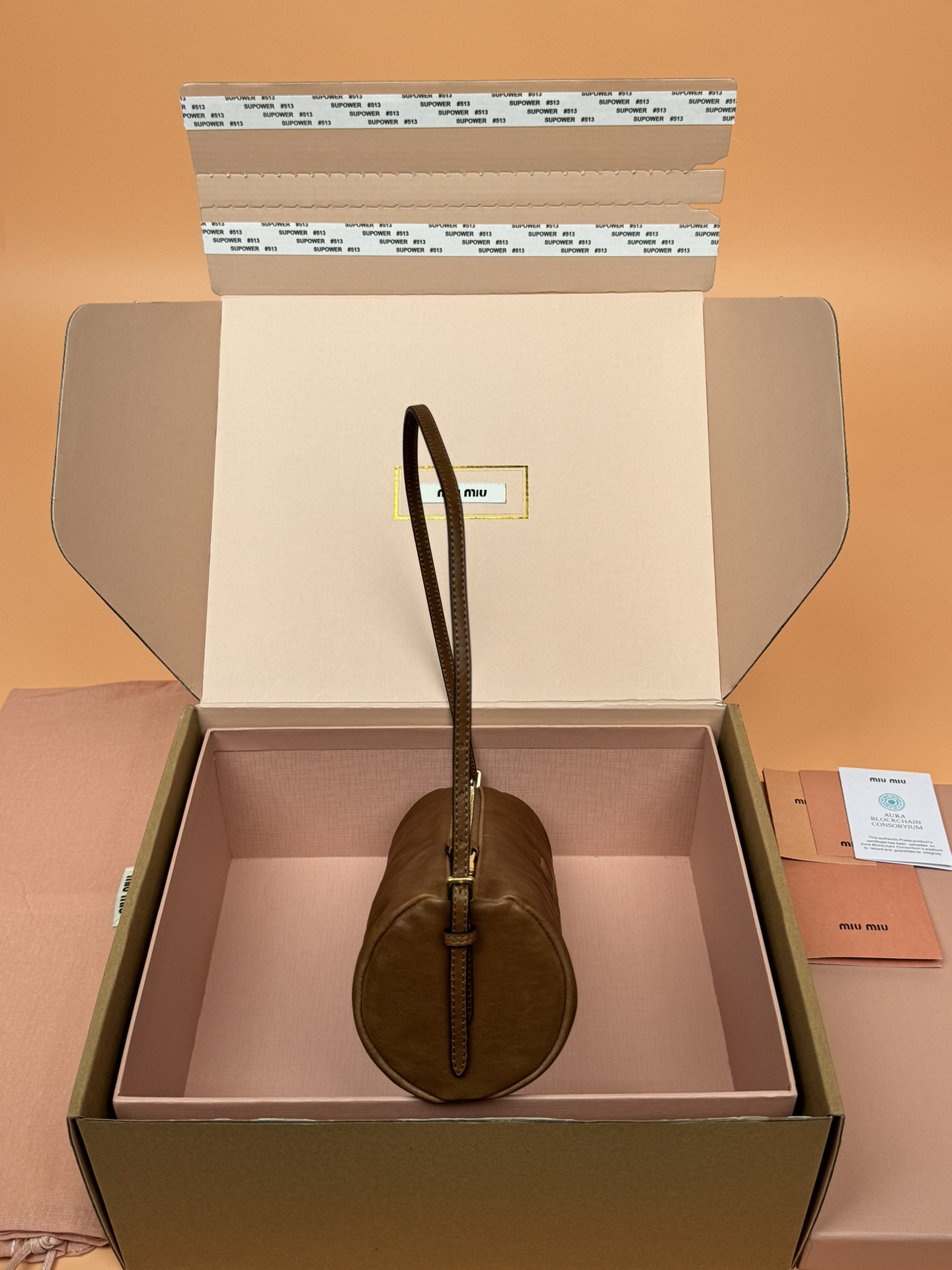 [TOP] Miu Miu Adventure Nappa Handbag Lambskin 22x9x9cm - Briar Wood/Black/Brown