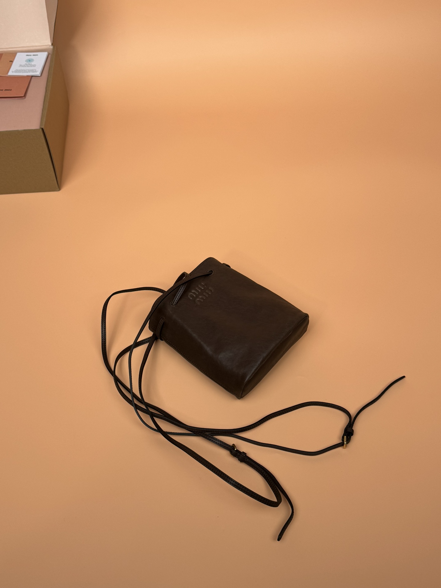 [TOP] Miu Miu Nappa Handbag Lambskin 14×17×6cm - Briar Wood