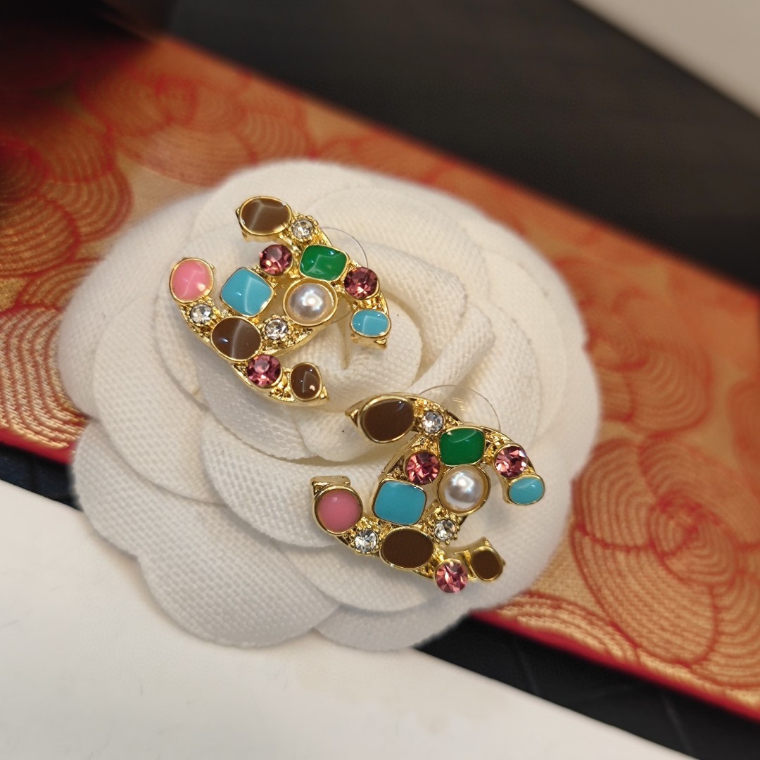 [TOP] CHANEL CC Earrings - Gold