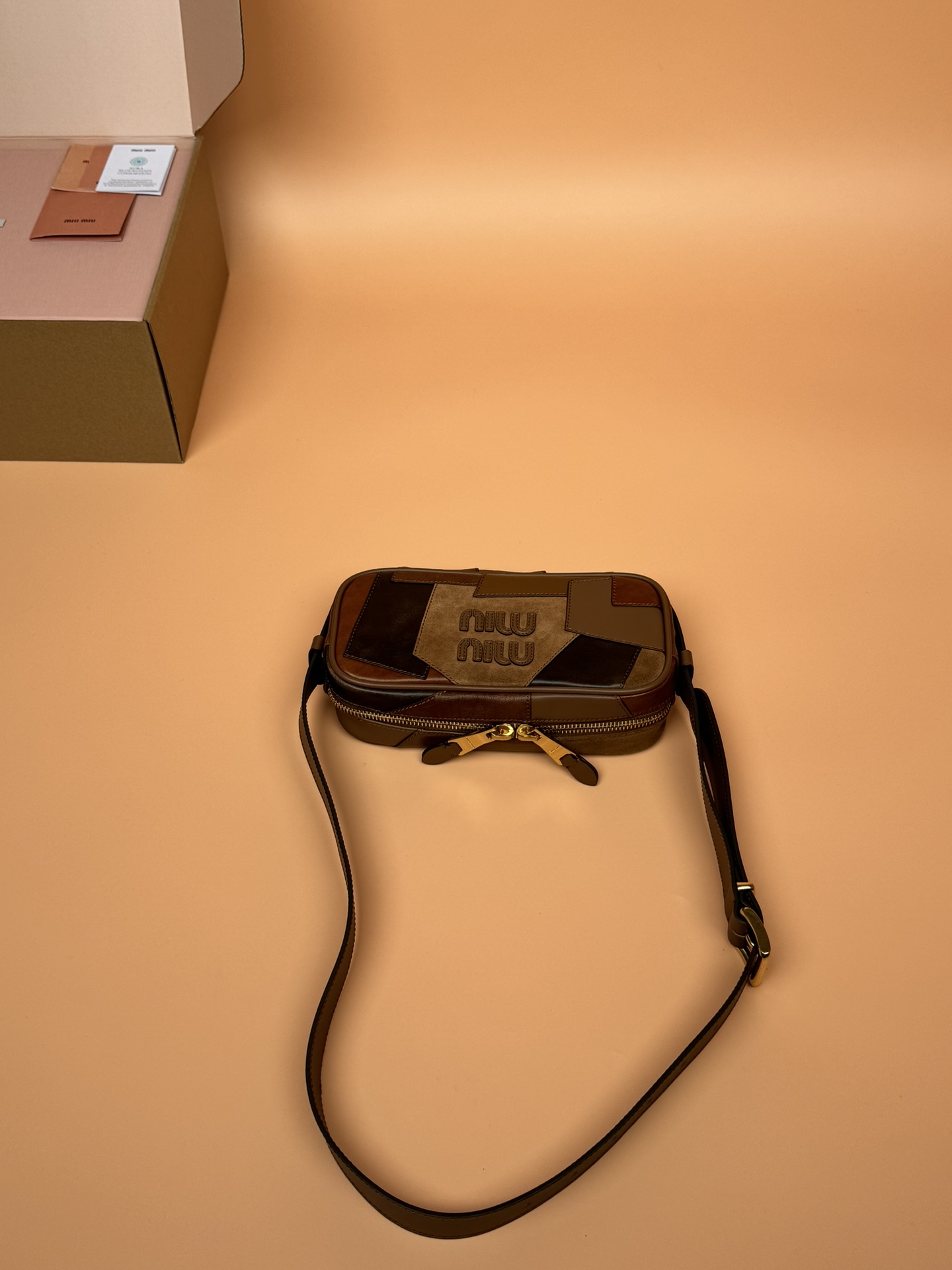 [TOP] Miu Miu Beau Bag Lambskin/Calfskin 25x12×6.5cm - Brown