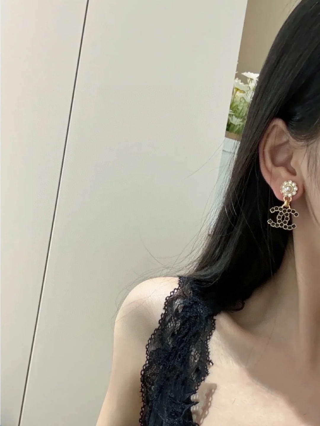 [TOP] CHANEL CC Earrings - Black