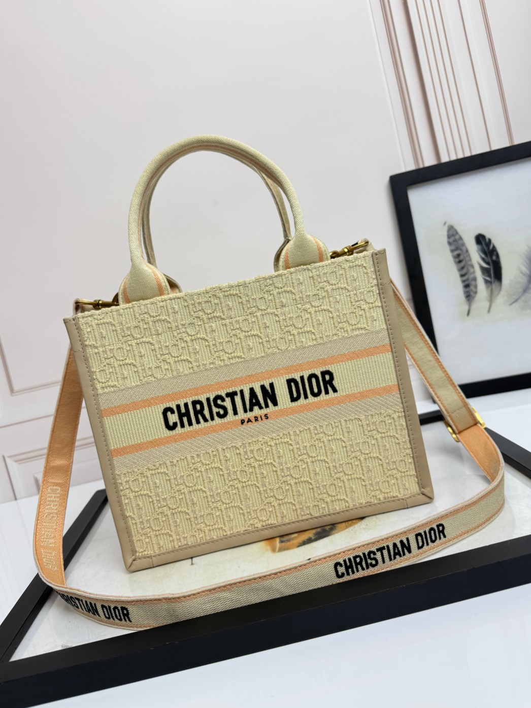 [TOP] Christian Dior Book Tote Bag Cow Leather 26.5*22*14 cm/36.5*28*17.5 cm - Apricot
