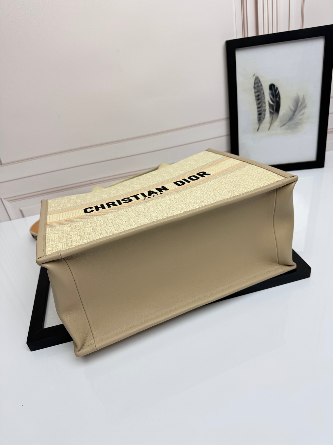 [TOP] Christian Dior Book Tote Bag Cow Leather 26.5*22*14 cm/36.5*28*17.5 cm - Apricot