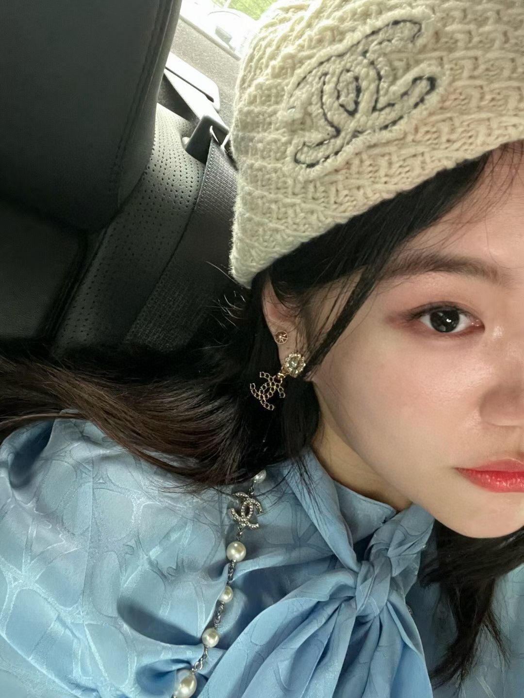 [TOP] CHANEL CC Earrings - Black