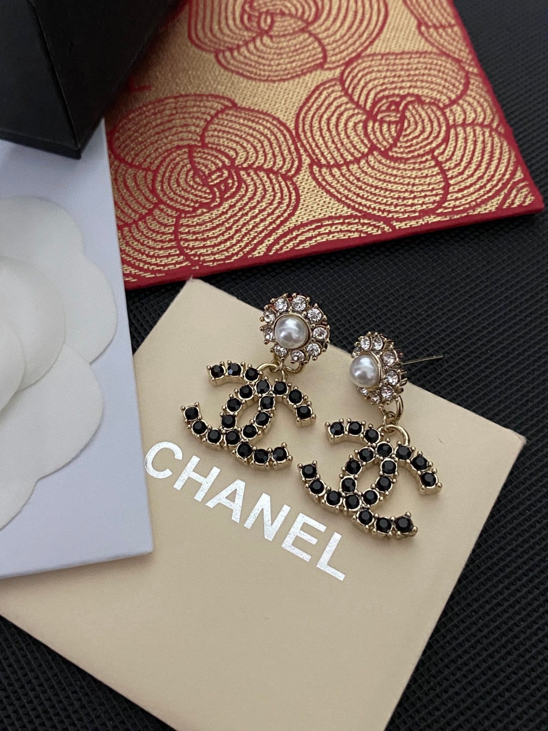 [TOP] CHANEL CC Earrings - Black