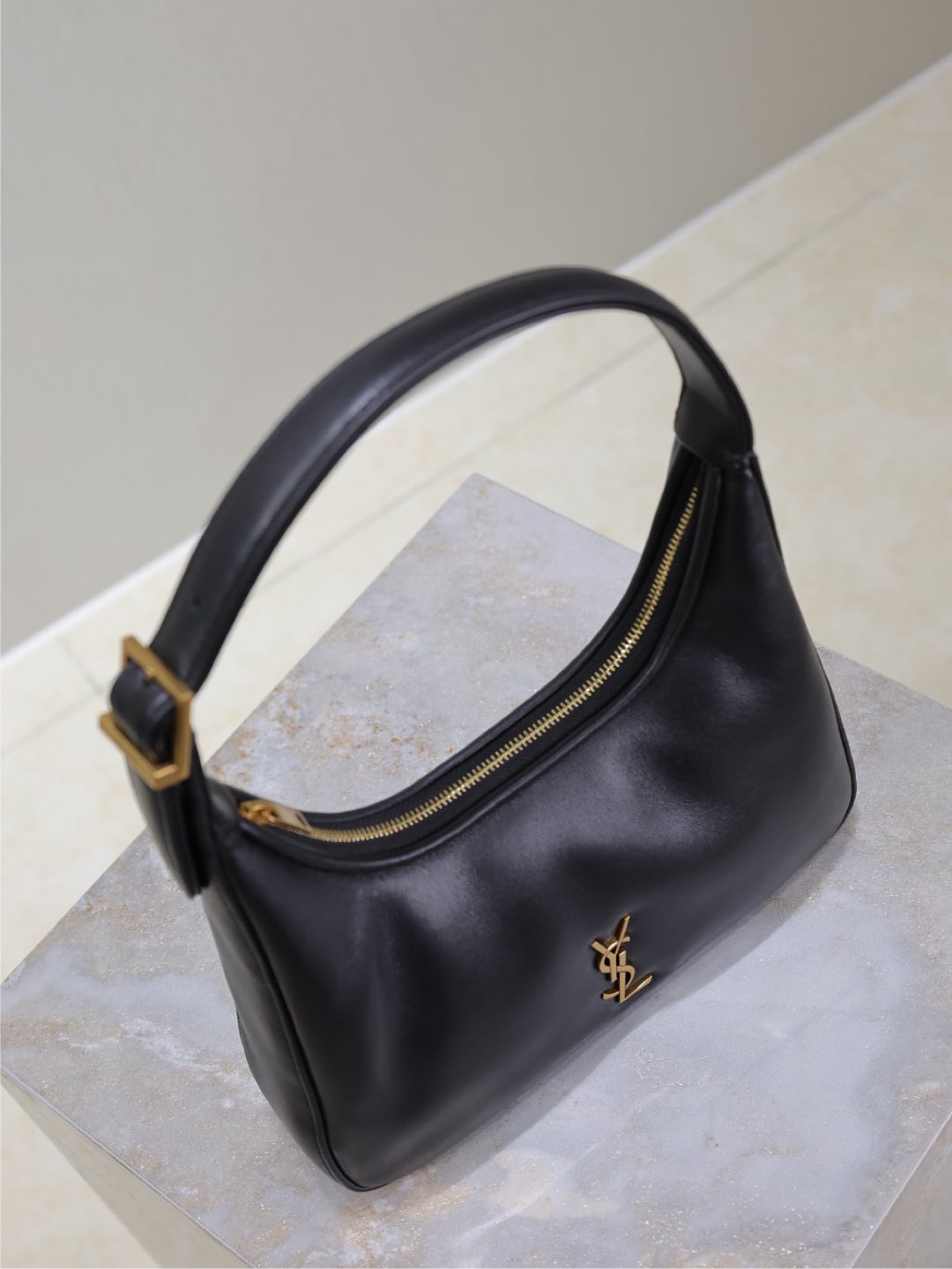 [TOP] Yves Saint Laurent YSL Calypso Mini Padded Leather Shoulder Bag 20x12x5cm - Black&GHW