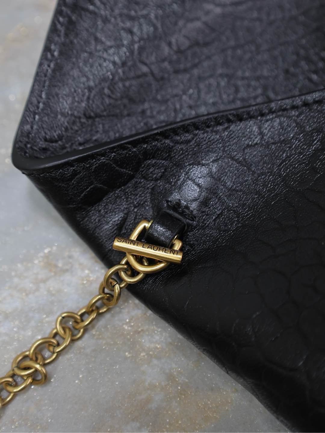 [TOP] Yves Saint Laurent YSL Cassandra Mini Wallet on Chain in Grained Leather 19x12x3cm - Black&GHW