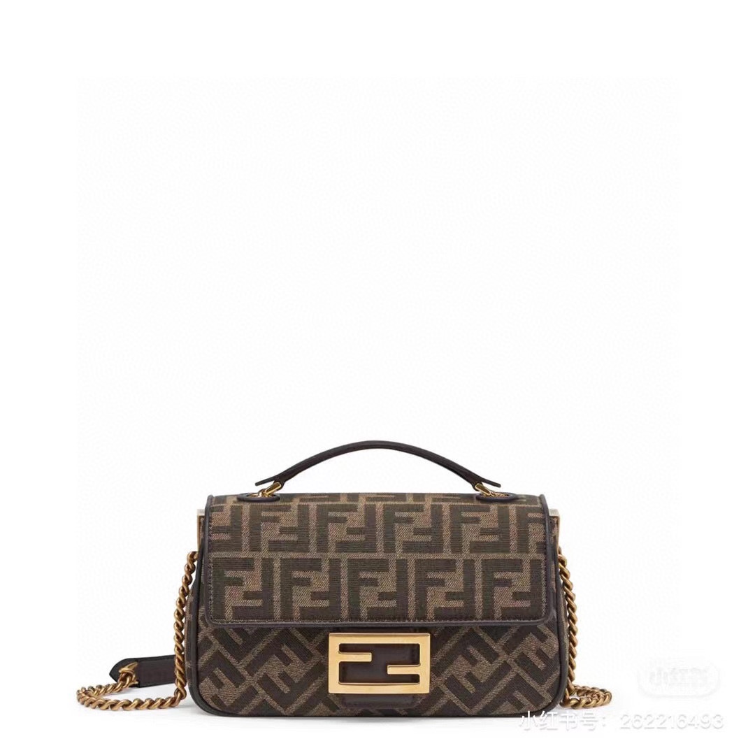 [TOP] FENDI Iconic Baguette Bag 24x14x7cm - Brown