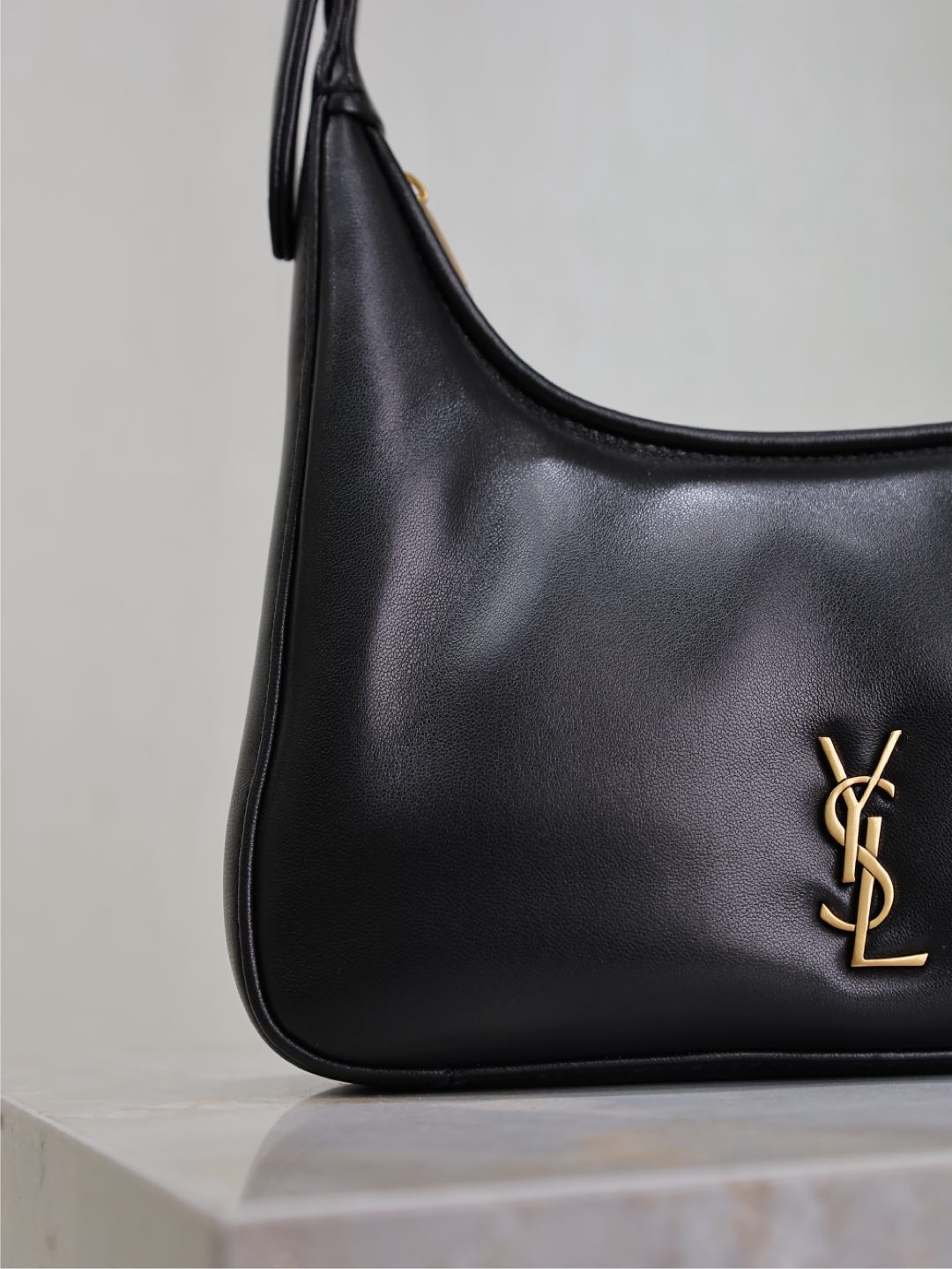 [TOP] Yves Saint Laurent YSL Calypso Mini Padded Leather Shoulder Bag 20x12x5cm - Black&GHW