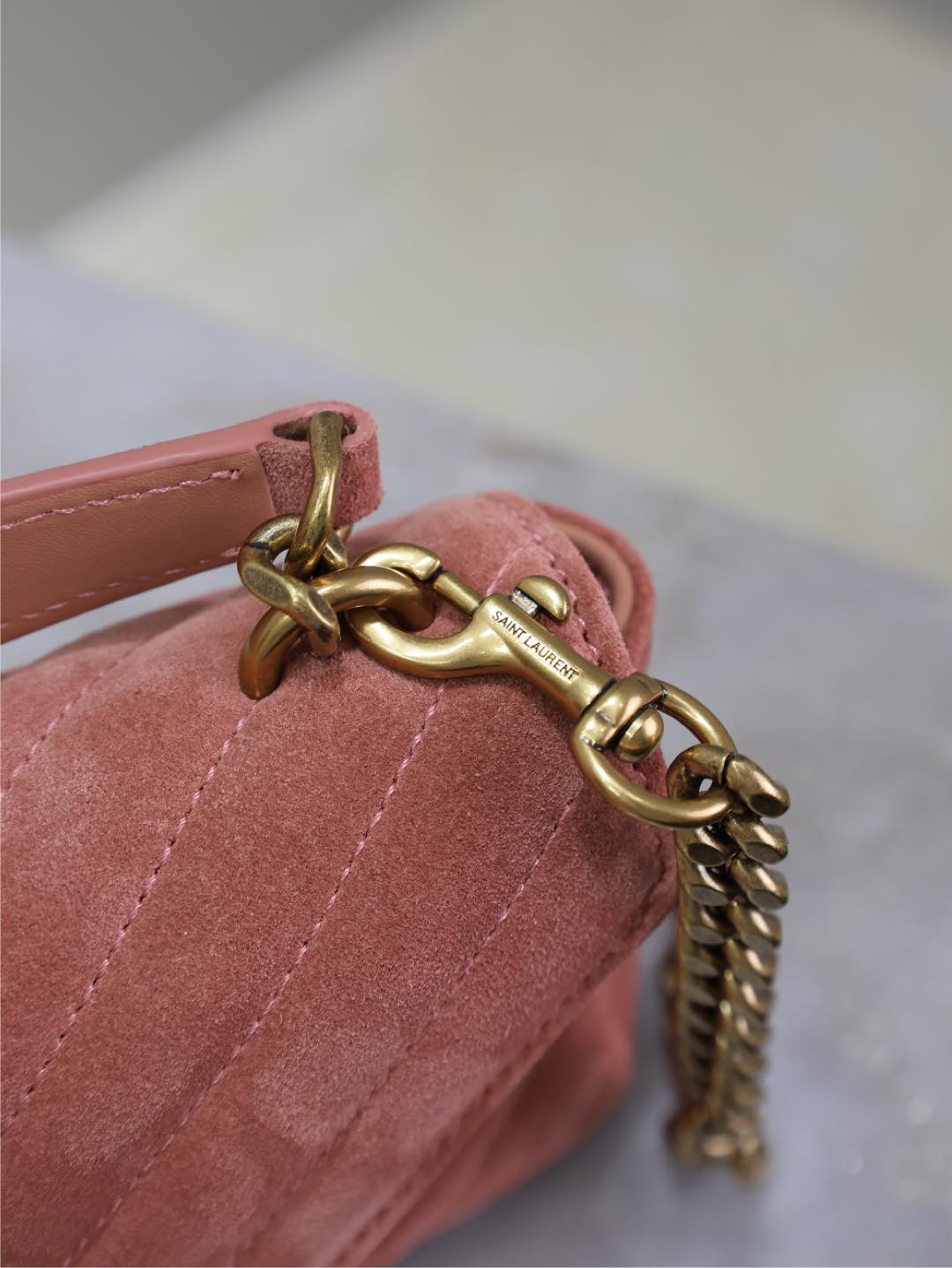 [TOP] Yves Saint Laurent YSL College Mini Bag in Suede 20x13x3cm - Pink&GHW