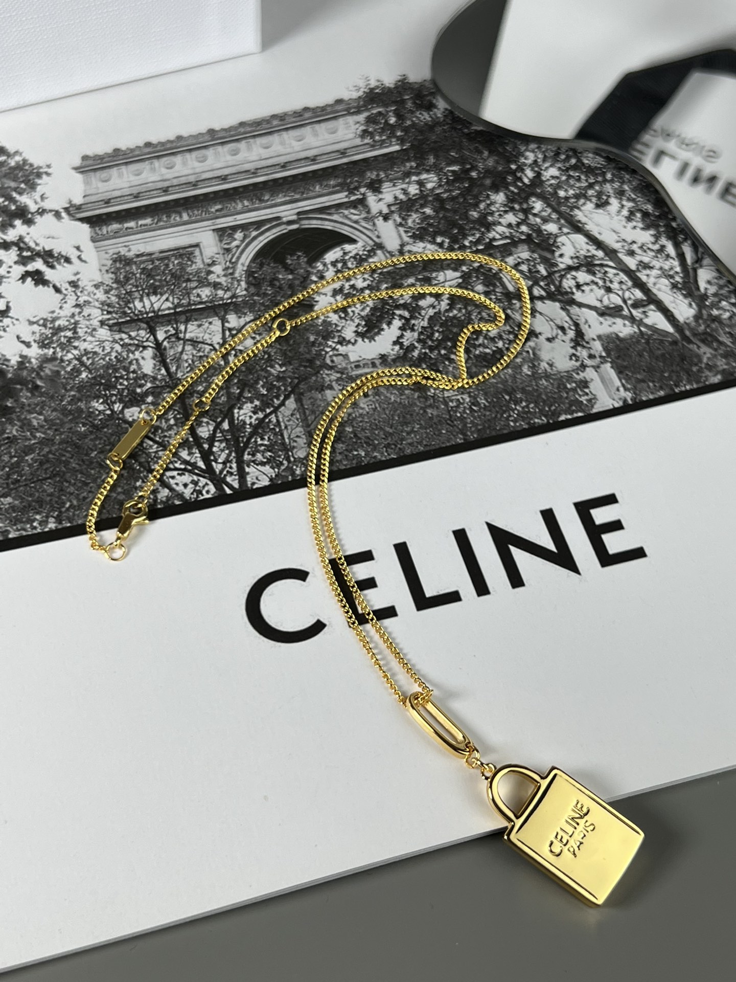 [TOP] CELINE Necklace - Gold