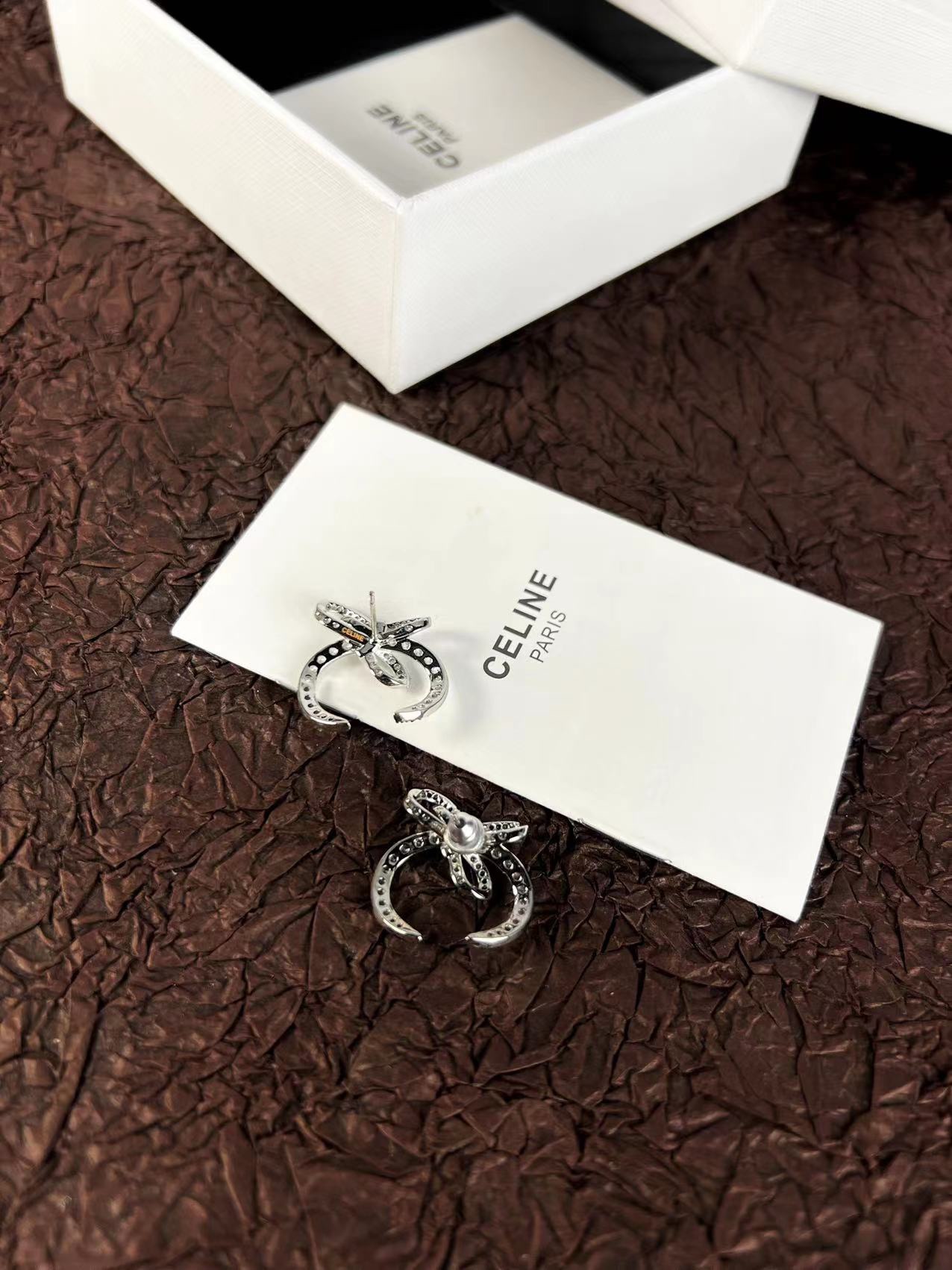 [TOP] CELINE Earrings- 2 Colors