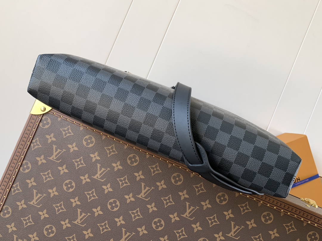 [TOP] Louis Vuitton LV Porte-Documents Jour Bag 37.0x28.0x6.0cm - Black