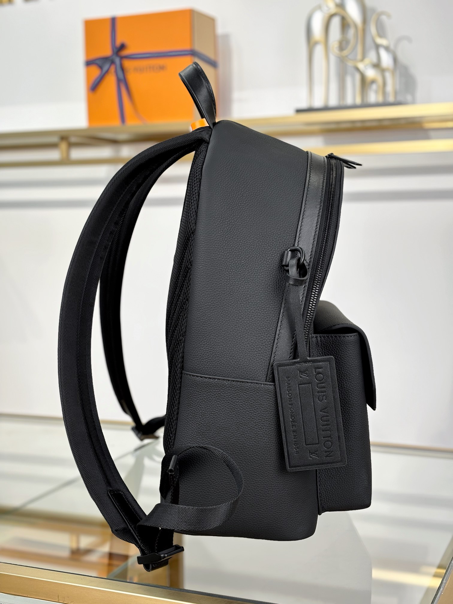 [TOP] Louis Vuitton LV Takeoff Bag 43x30x14cm - Black