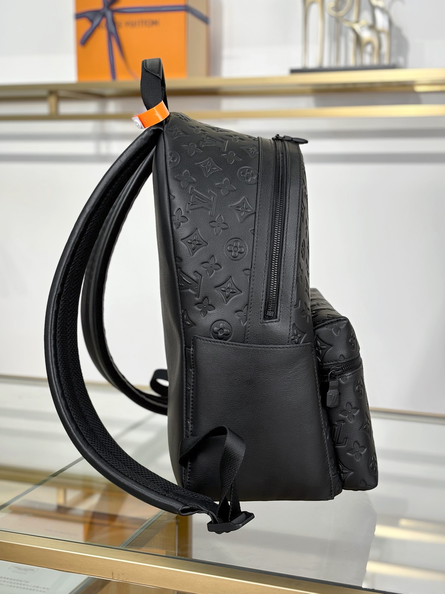 [TOP] Louis Vuitton LV Discovery Bag 38x29x20cm - Black