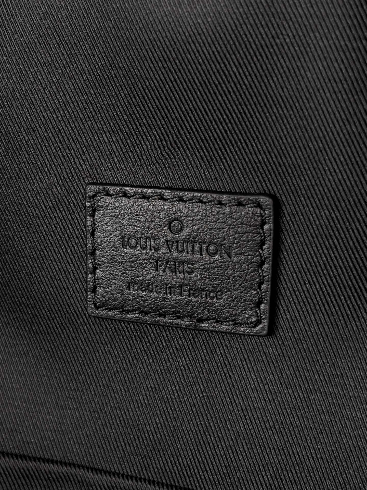 [TOP] Louis Vuitton LV Discovery Bag 38x29x20cm - Black