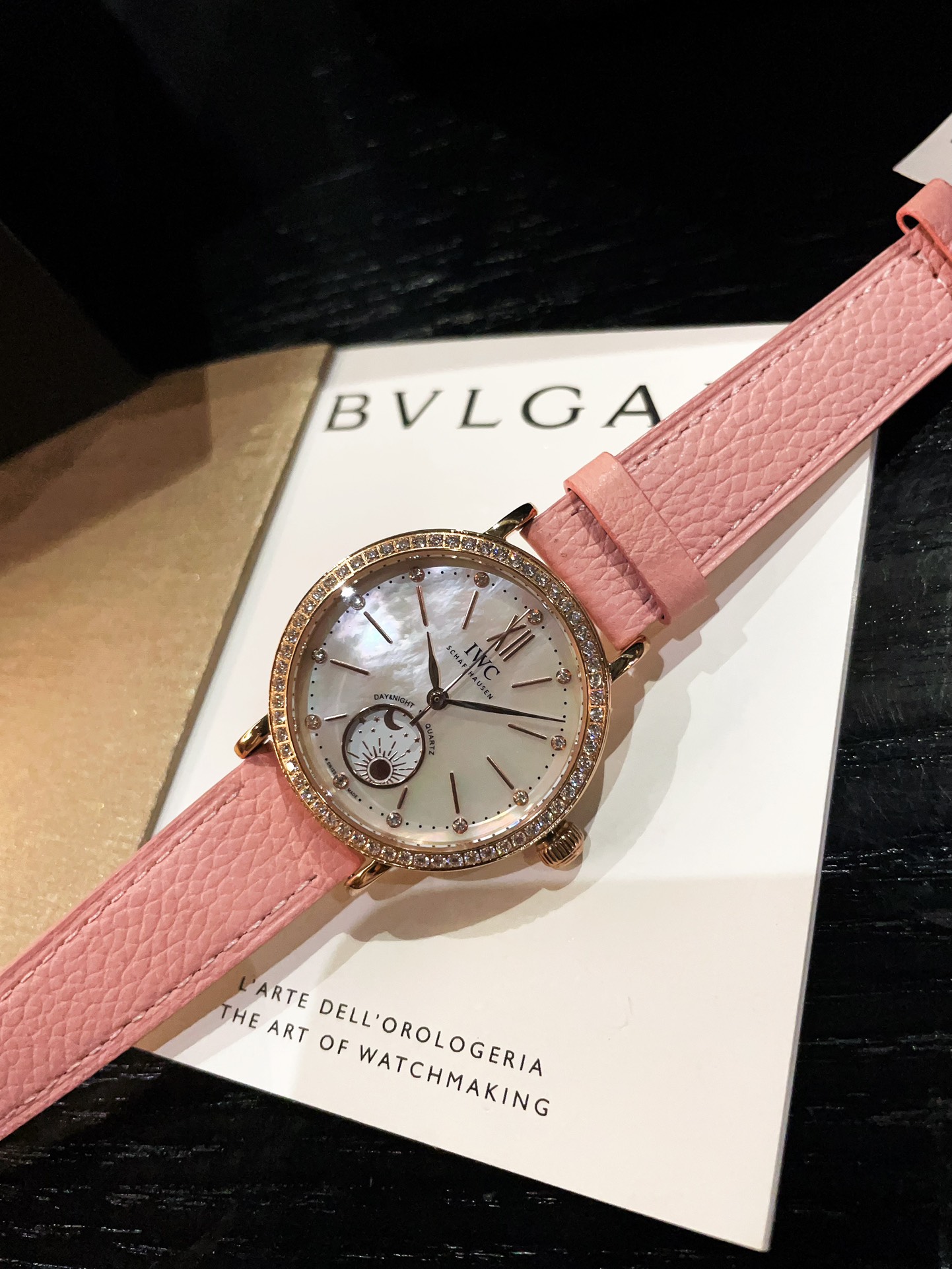 [TOP] IWC 34mm Watch with Diamonds - 6 Colors