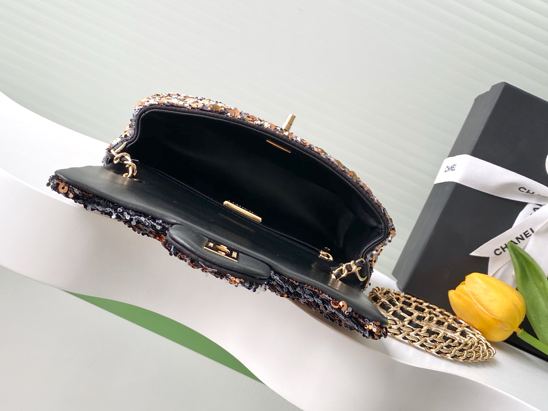 [TOP] CHANEL 25C Sequin Flab Bags 14*21*8cm - Black&Gold