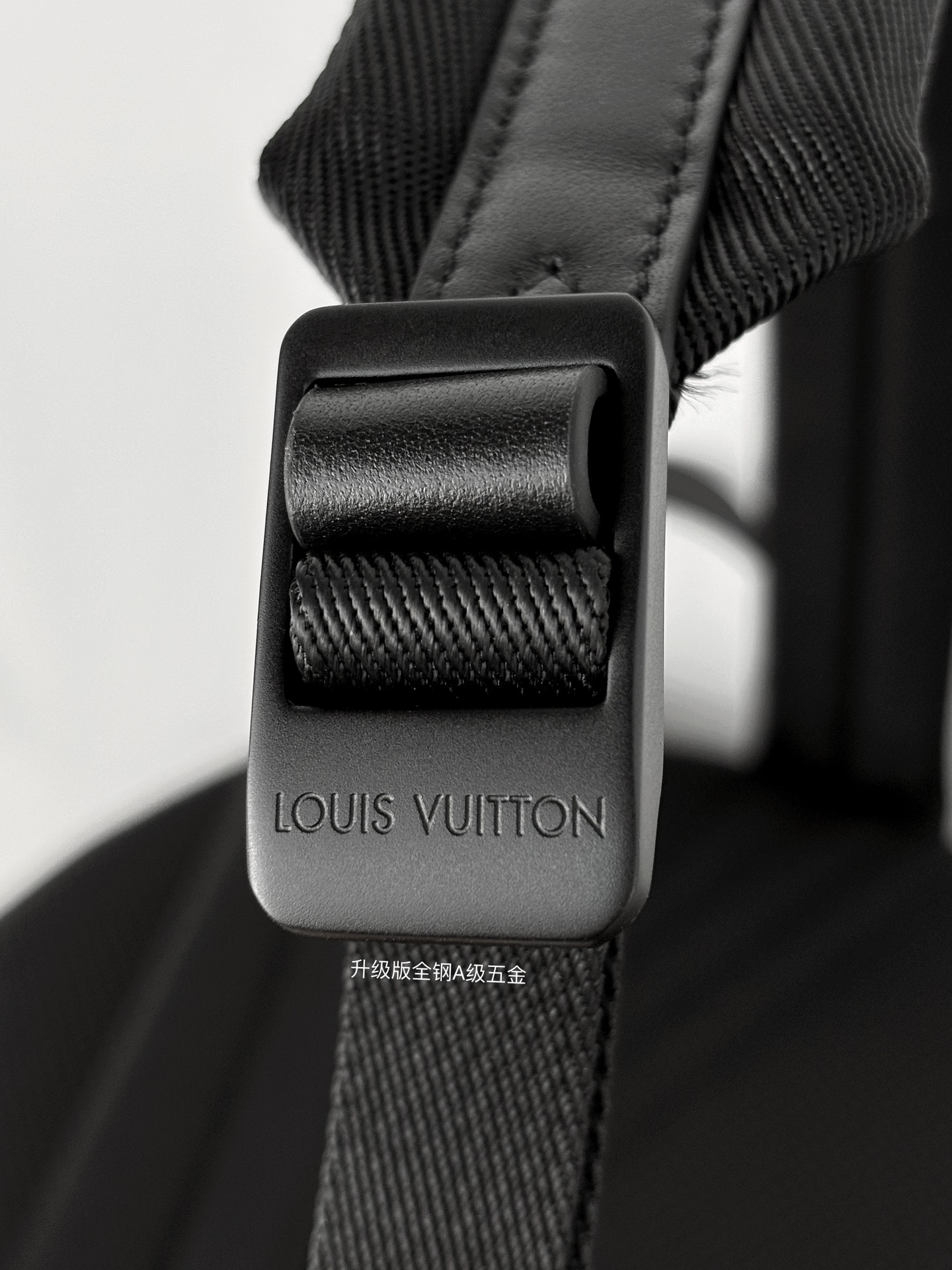 [TOP] Louis Vuitton LV Takeoff Bag 43x30x14cm - Black