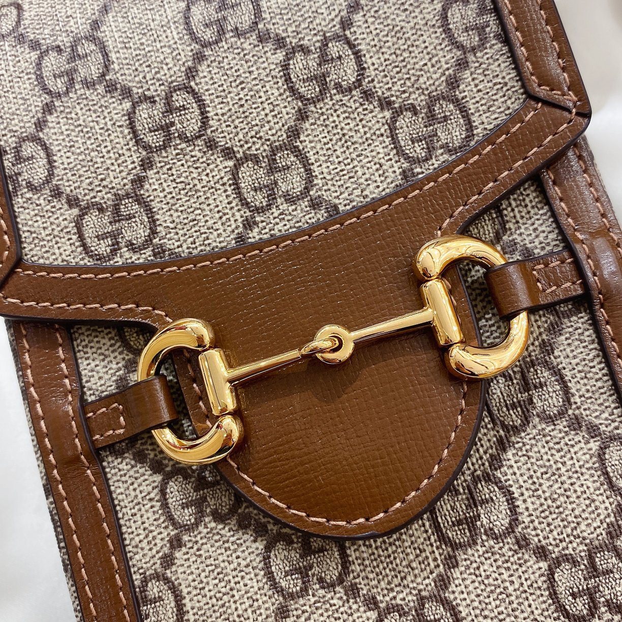 [TOP] GUCCI GG Horsebit 1955 Mobile Phone Bag 17x11x4cm - Brown