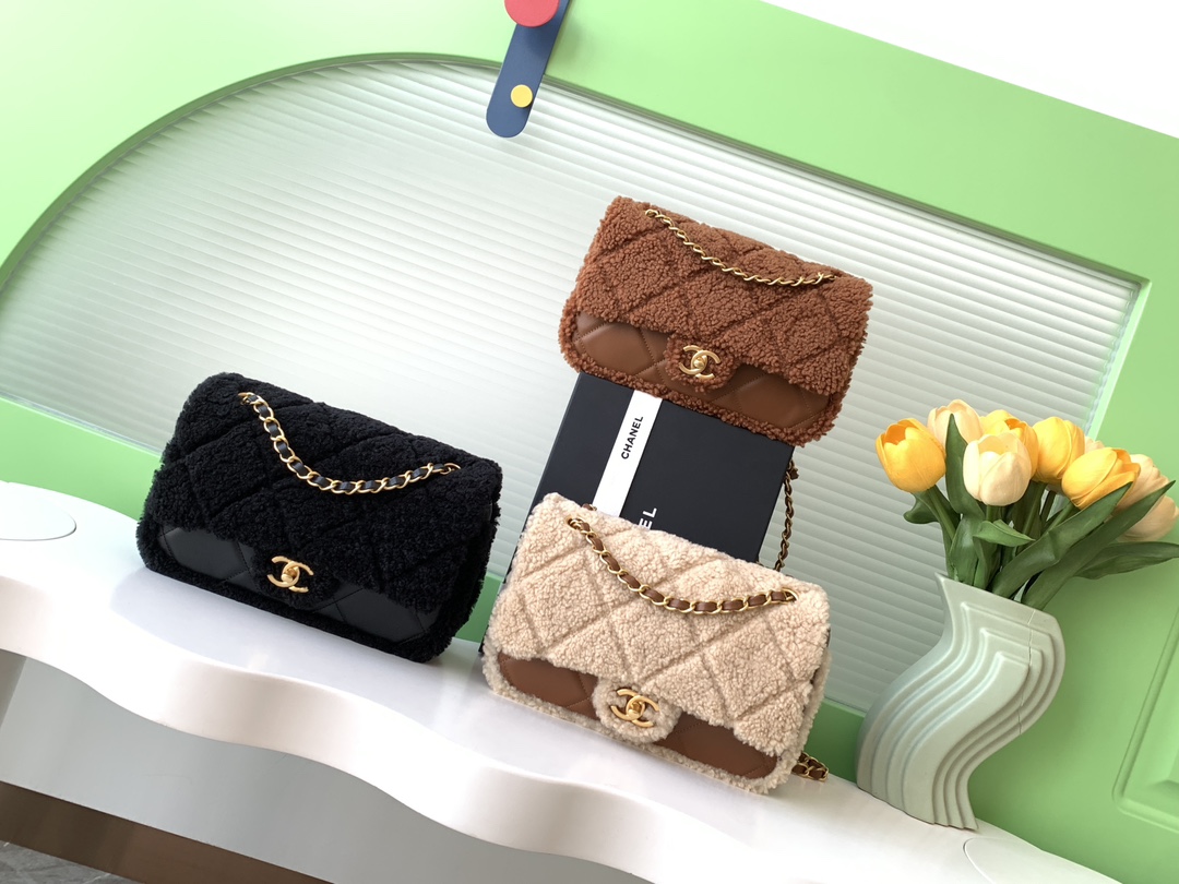[TOP] CHANEL Flap Bag Lamb Wool Bag 16*23.5*7.5cm - 3 Colour