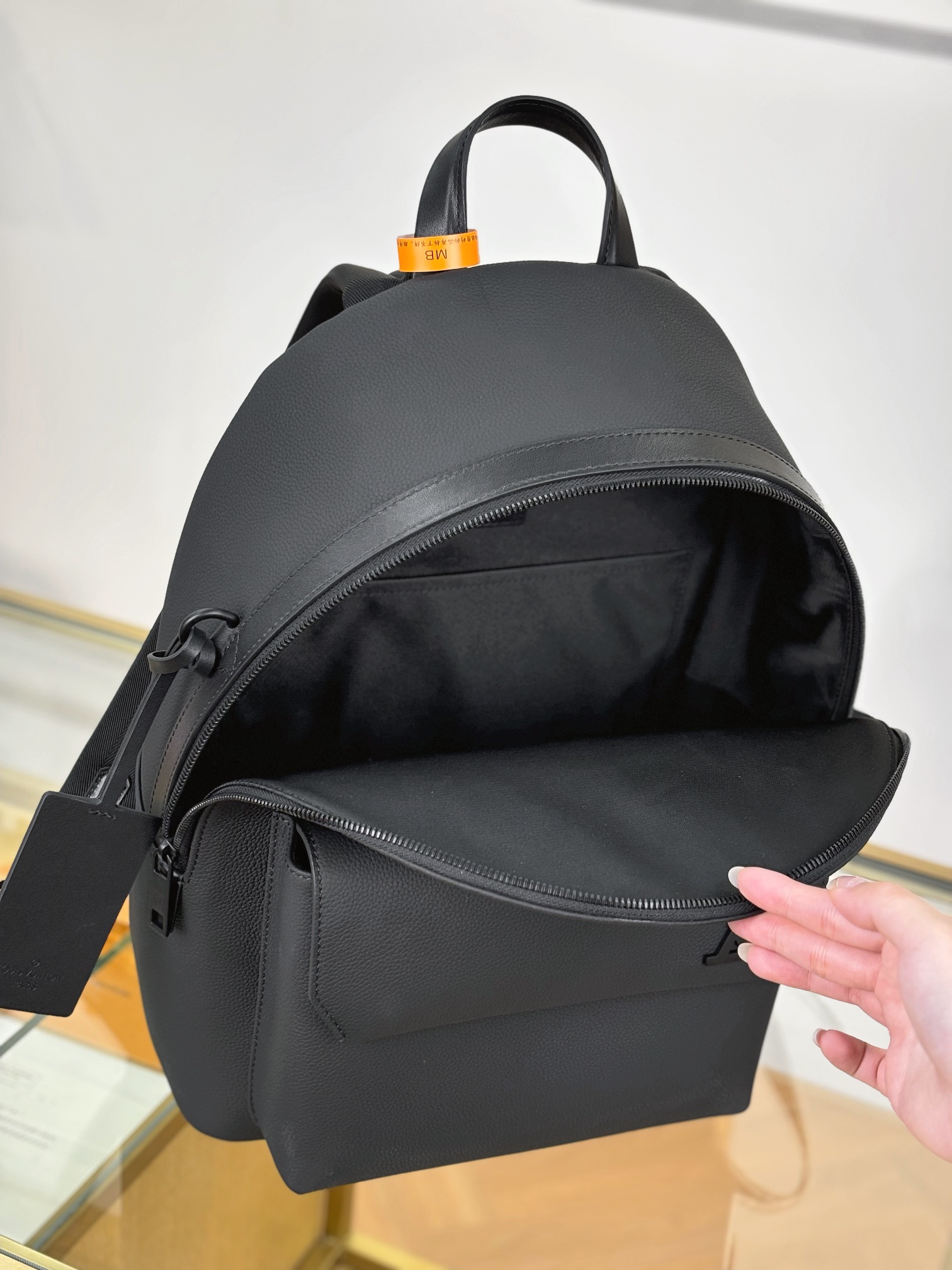 [TOP] Louis Vuitton LV Takeoff Bag 43x30x14cm - Black