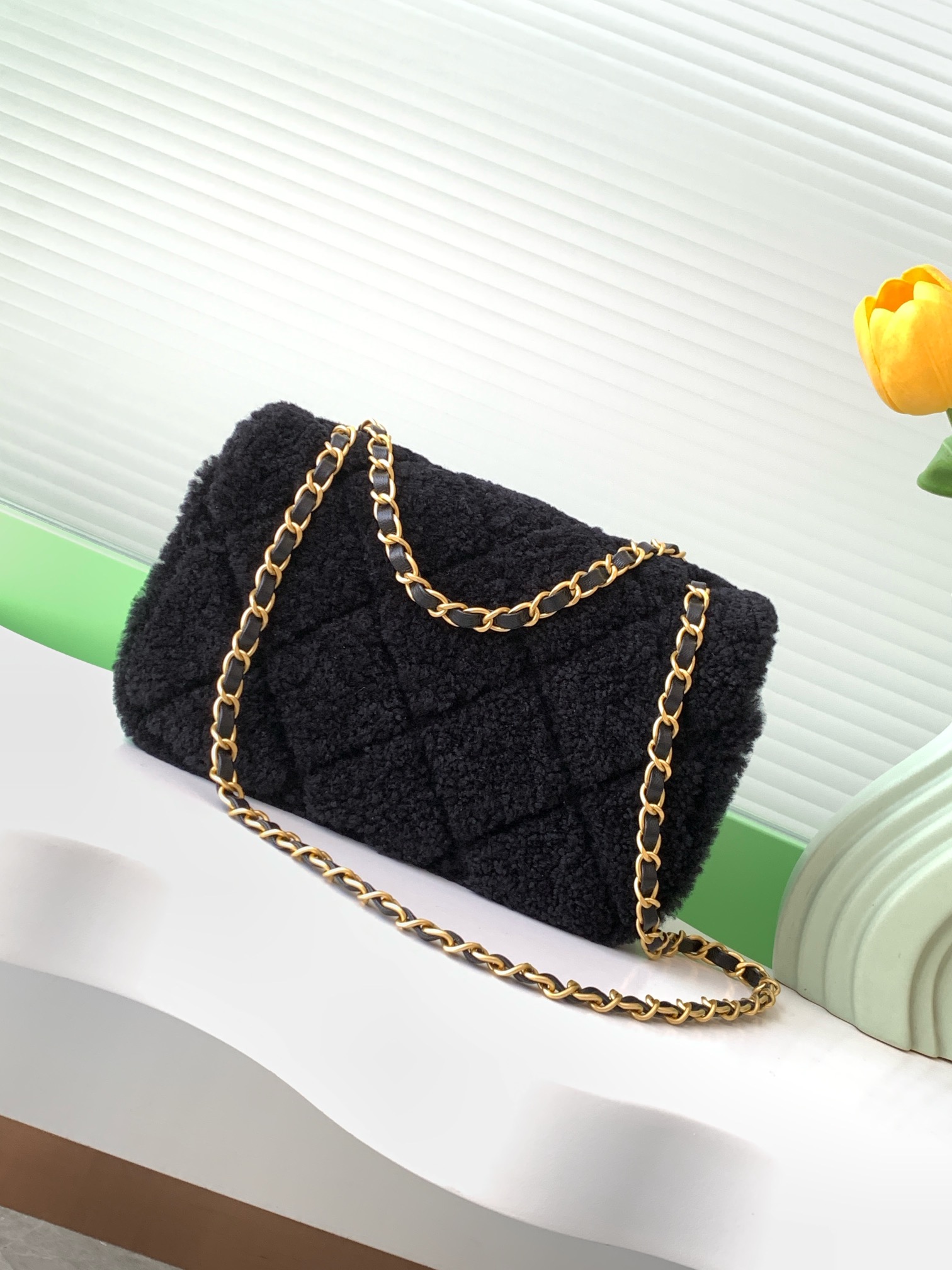 [TOP] CHANEL Flap Bag Lamb Wool Bag 16*23.5*7.5cm - 3 Colour
