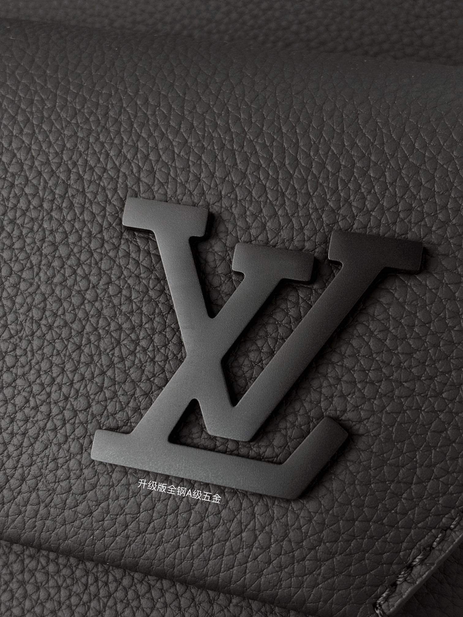 [TOP] Louis Vuitton LV Takeoff Bag 43x30x14cm - Black
