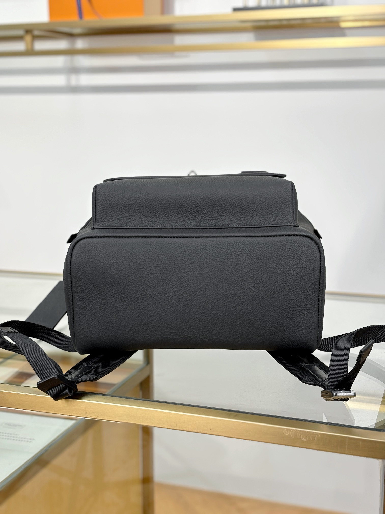 [TOP] Louis Vuitton LV Takeoff Bag 43x30x14cm - Black