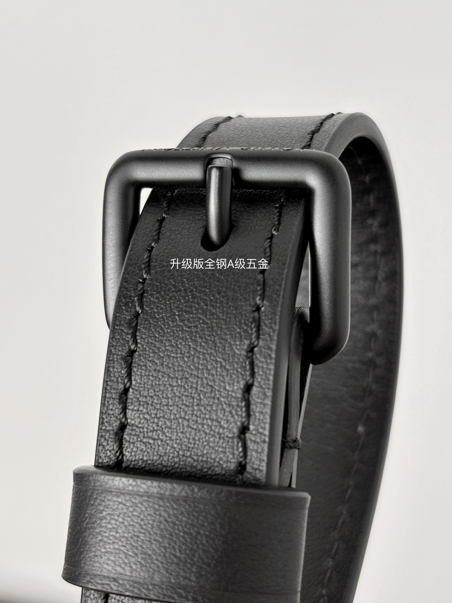 [TOP] Louis Vuitton LV Pulse Monogram Bag Mini 22x16x5cm - Black/Gray