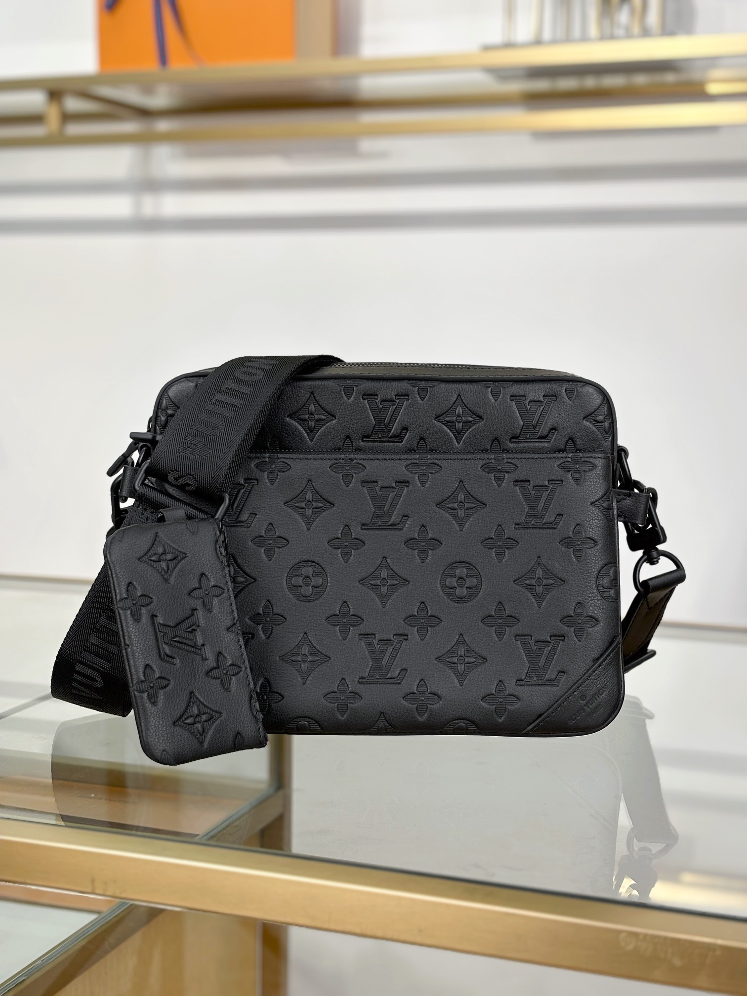 [TOP] Louis Vuitton LV Trio Messenger Bag 25x18.5x7cm - Black