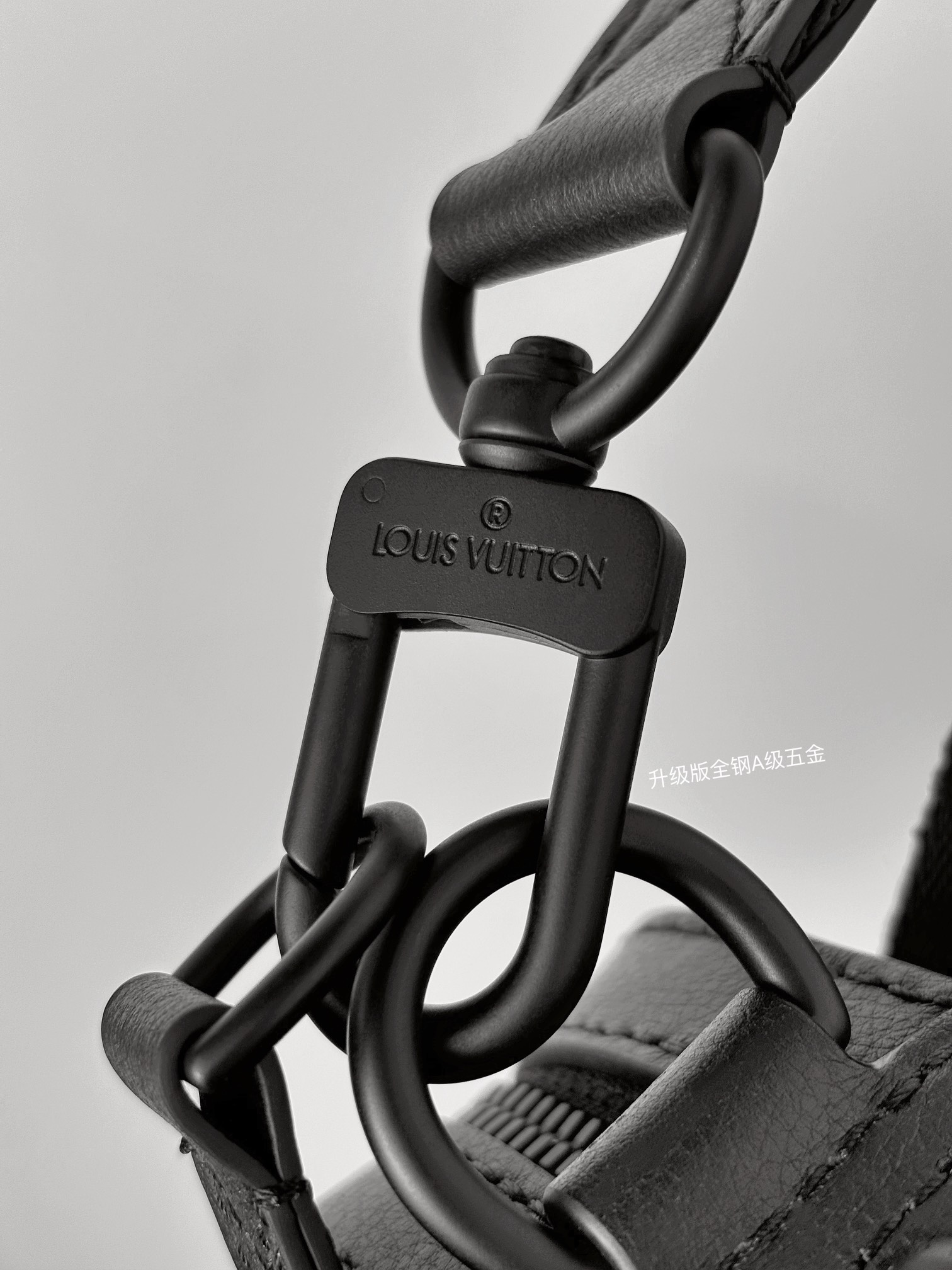 [TOP] Louis Vuitton LV Trio Messenger Bag 25x18.5x7cm - Black