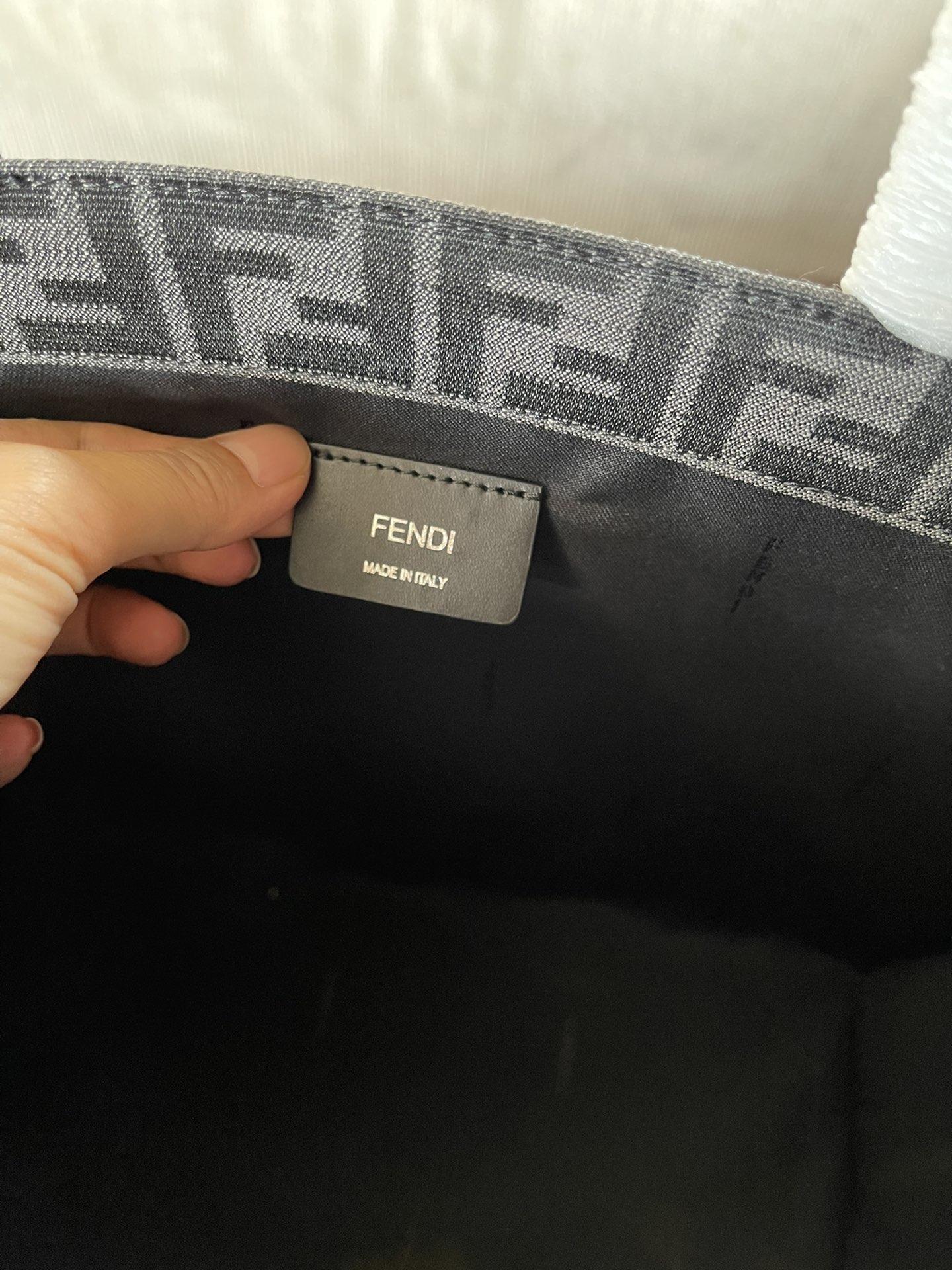 [TOP] FENDI Tote Bag 40x20x35cm - 2 Color