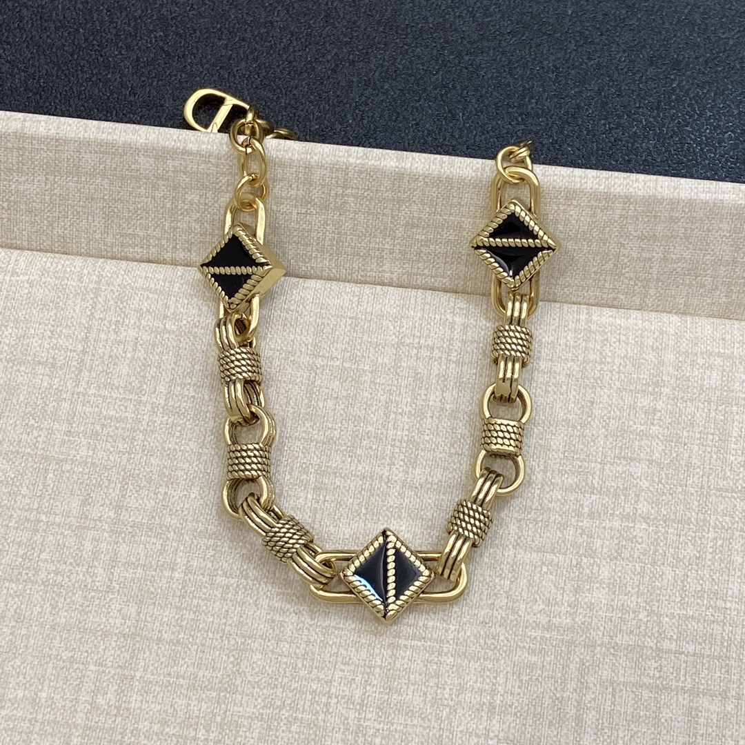 [TOP] Christian Dior CD  Bracelet - Gold