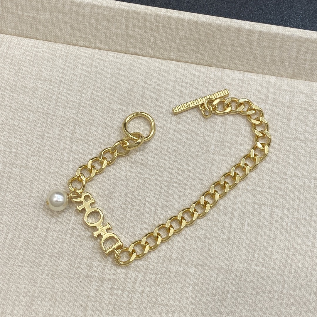 [TOP] Christian Dior CD  Bracelet - Gold