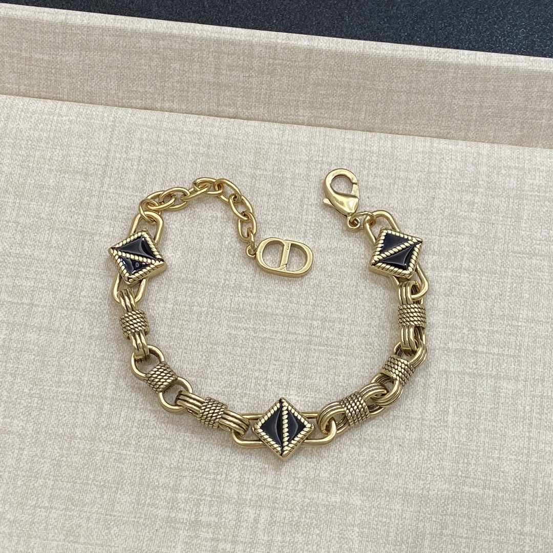 [TOP] Christian Dior CD  Bracelet - Gold